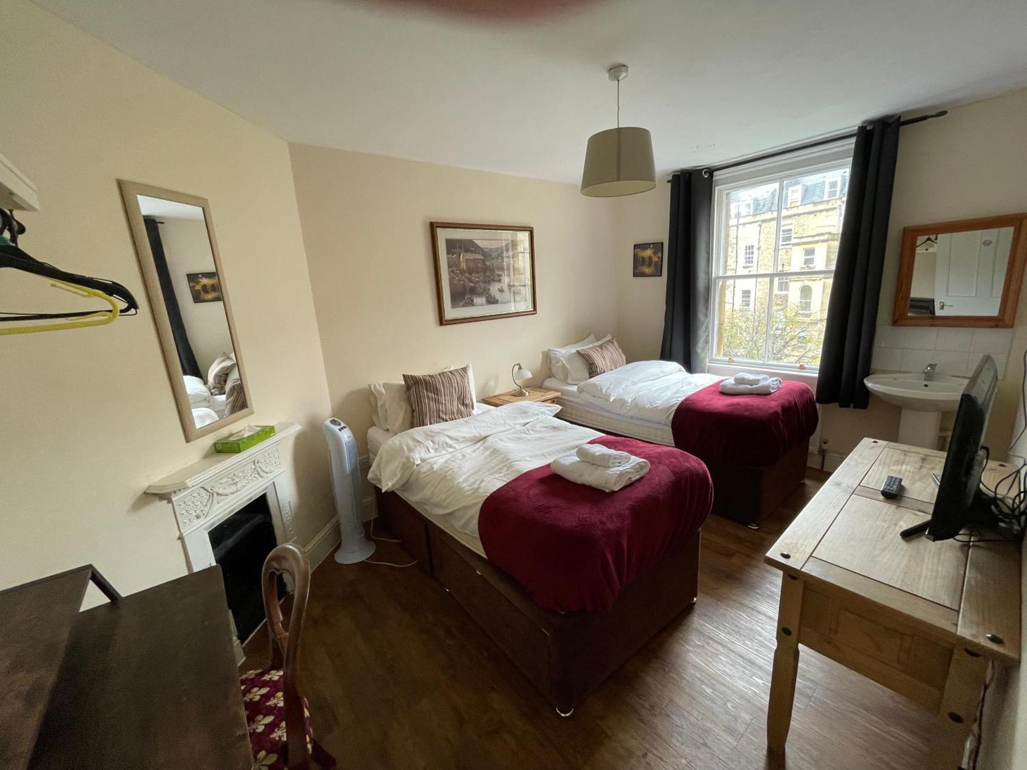 10 Grove St - Bath Holiday Suites Bagian luar foto